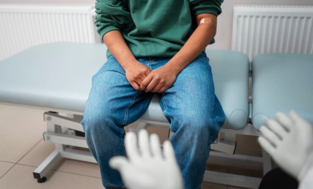 Combate las infecciones urinarias. Fuente: Freepik