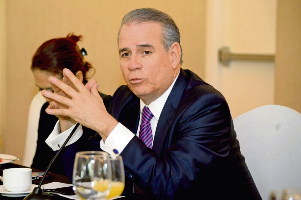 Golpe de Profeco a telefónicas