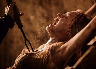 Con magia y efectos especiales retorna Diana Salazar