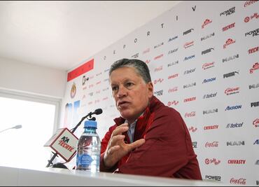 Más que objetivos, parece un discurso de campaña de Peláez