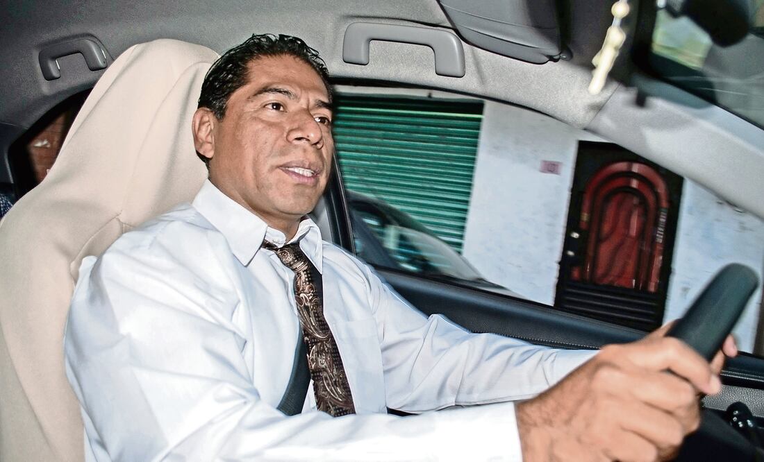 Desde 2015, el nombre de Pedro Torres está fichado en el buró de crédito por compras que él jamás realizó. (JOSÉ A. TORRES. EL UNIVERSAL)