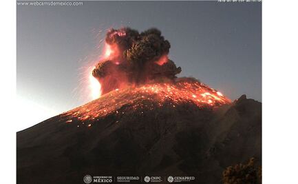 Así se vio la explosión del Popocatépetl; generó fumarola de 3 kilómetros