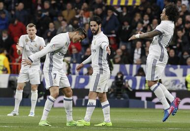 No podemos estar llorando por Cristiano: Isco