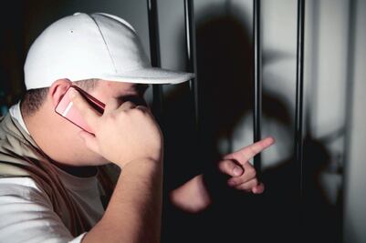 Al alza, llamadas del crimen desde cárceles, dice IFT 