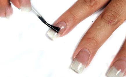 Los peligros ocultos del esmalte de uñas