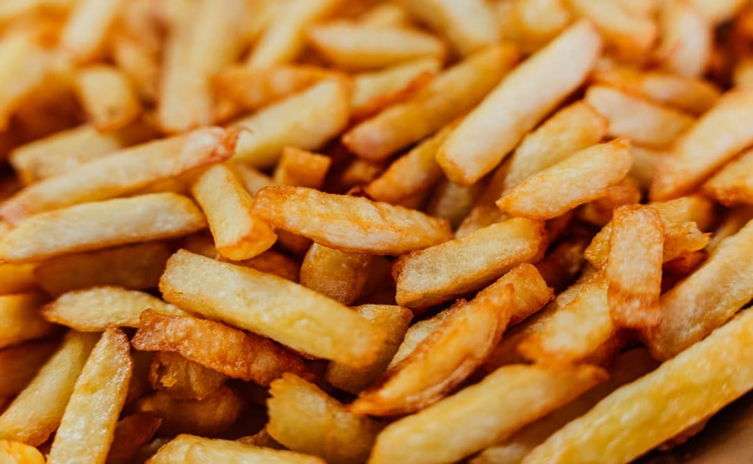 Descubre por qué el vinagre es clave para cocinar papas fritas. Foto: Unsplash