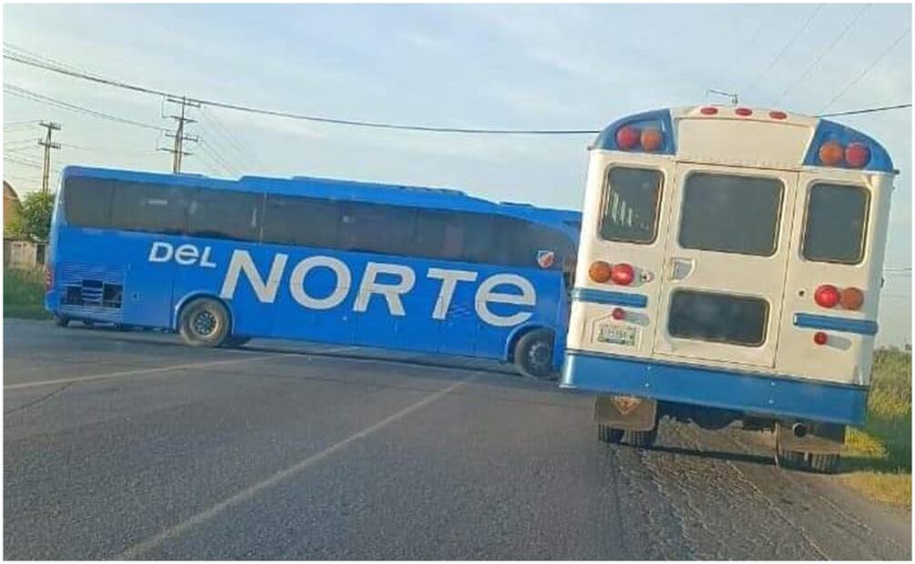 Sujetos armados atacan a elementos de la Guardia Estatal de Tamaulipas provocando bloqueos carreteros. Foto: Especial