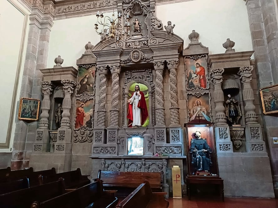 En el templo de San Francisco de Asís, San Luis Potosí, se tiene registro de siete obras de arte sacro robadas desde 2015 hasta la fecha.