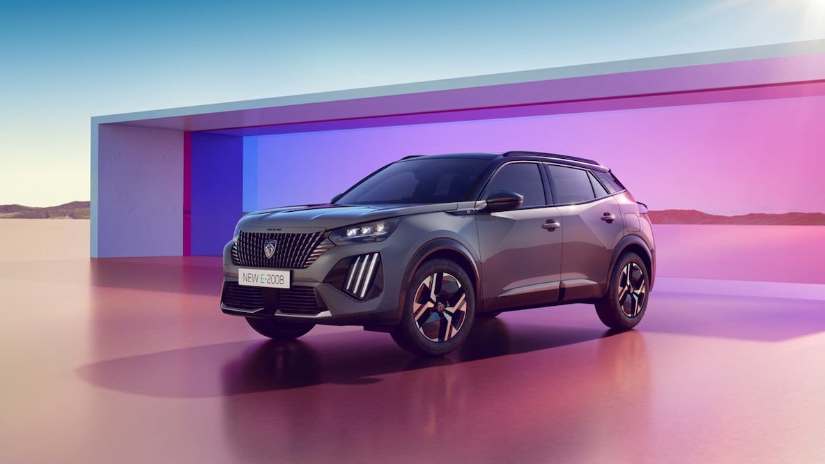 El rediseño cambia la estética así como la parte mecánica del 2008.