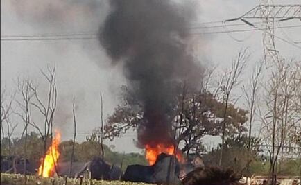 Train carrying chemicals derails in Veracruz