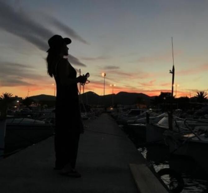 Kate del Castillo comparte foto en bikini