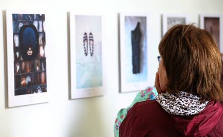 Exponen ropa de víctimas de feminicidios para crear conciencia