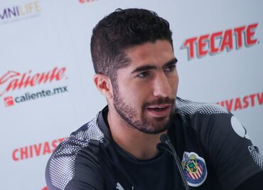 Jair Pereira es baja de Chivas