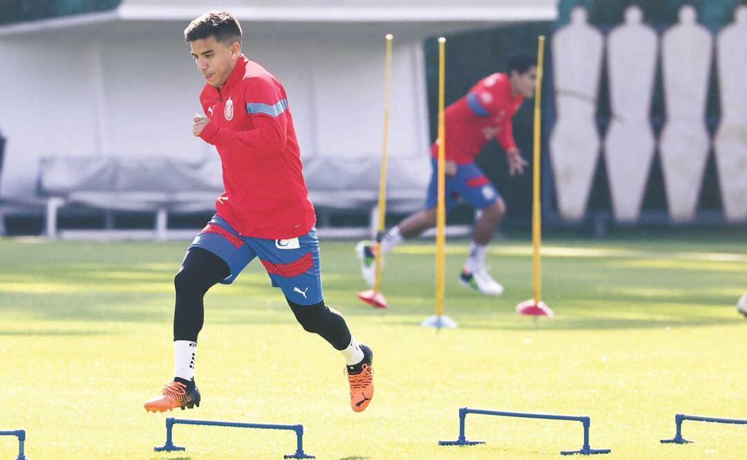 El 11 de los tapatíos presentará algunas modificaciones esta noche. Foto: Club Guadalajara