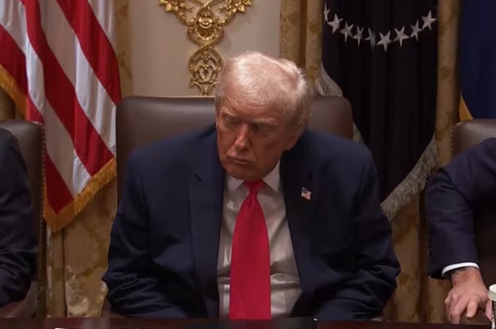 El presidente estadounidense, Donald Trump, en la reunión del gabinete del martes 2 de diciembre, en la Casa Blanca. FOTO: CAPTURA