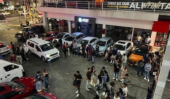 Desmantelan fiesta clandestina con más de mil asistentes en Coyoacán; operativo “La Noche es de Todos” deja suspensiones y clausuras