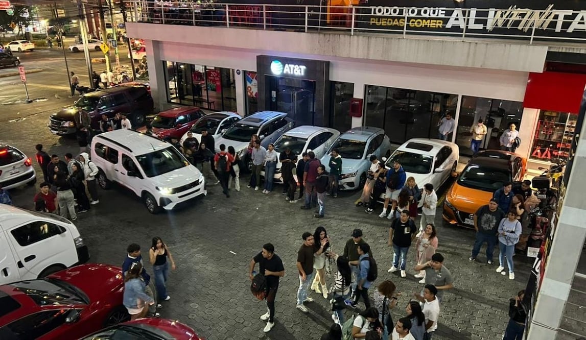 Desmantelan fiesta clandestina con más de mil asistentes en Coyoacán; operativo “La Noche es de Todos” deja suspensiones y clausuras. Foto: Especial