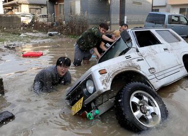 Lluvias en Japón dejan más de 100 muertos; continúa búsqueda de supervivientes