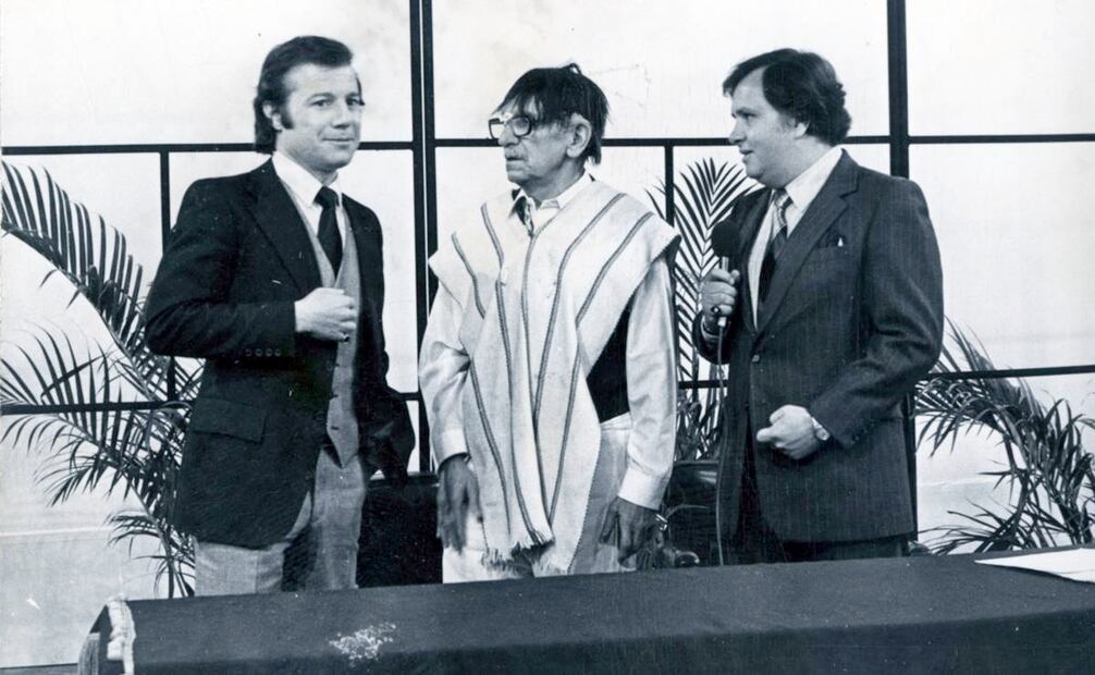 El uso de un zarape era parte de la caracterización de Francisco Fuentes como Madaleno, que se presentaba como un personaje de rasgos indígenas que lanzaba agudos comentarios a su coanfitrión. Archivo EL UNIVERSAL.