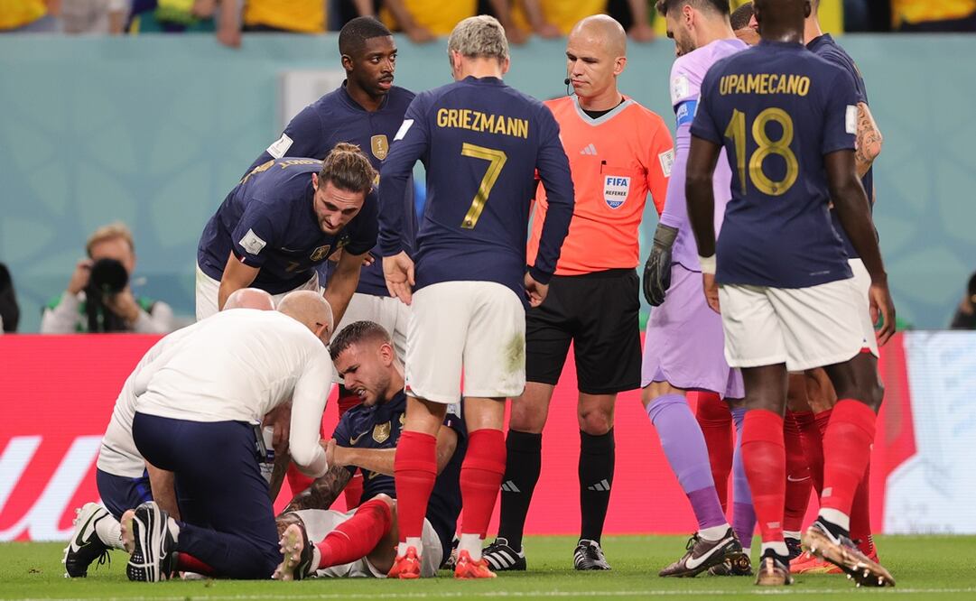 Lucas Hernández sufrió una lesión en el partido contra Australia - FOTO: EFE