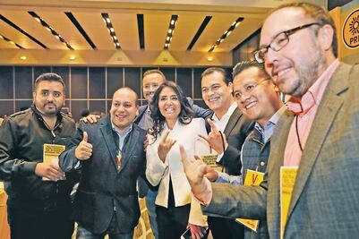 Sol azteca aprueba ir en frente amplio