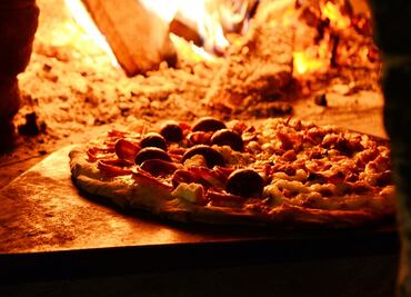 Si eres fan de la pizza (y de hornearla), este libro especializado te interesa