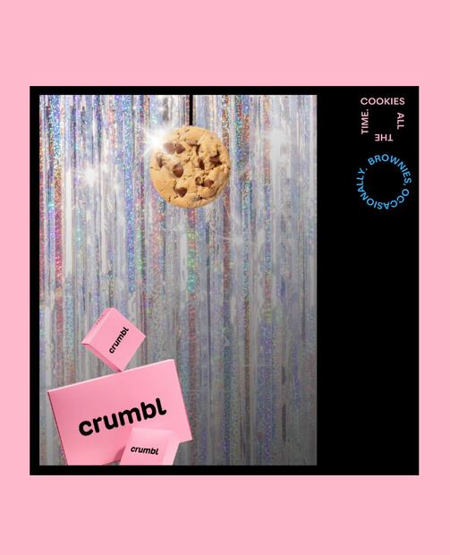 Las marcas y compañías comerciales aprovecharon el momento para explotar su creatividad y unirse al entusiasmo de los fans. Foto: Instagram @crumbl