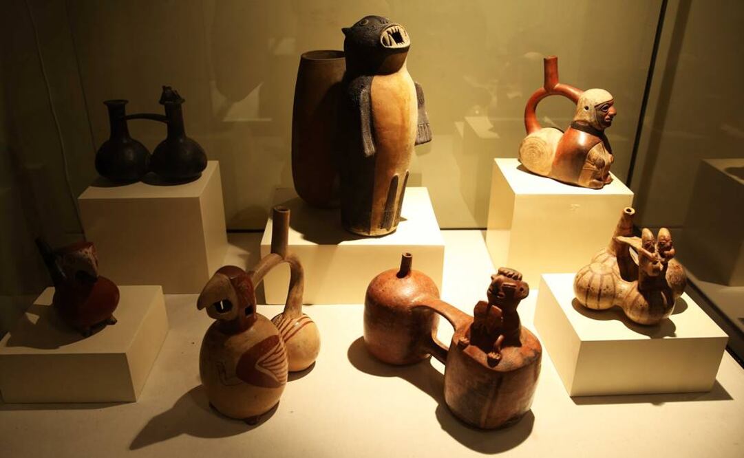 La muestra Sonidos del Ande, que estará abierta hasta el próximo 29 de mayo, exhibe más de 60 instrumentos musicales, entre ellos una flauta de pan, botellas silbadoras o flautas rectas, en su mayoría de cerámica.
