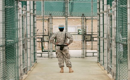 Amnistía Internacional pide cerrar prisión en Guantánamo