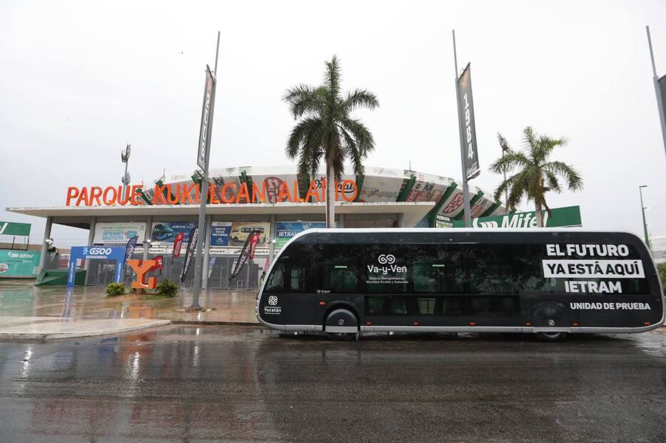 Así luce la unidad de prueba del IE-TRAM. Foto: Twitter