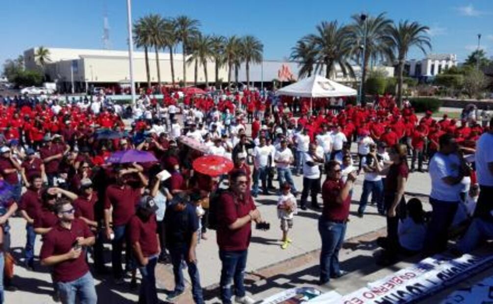 Día del Trabajo. Sindicatos y maestros marchan en estados