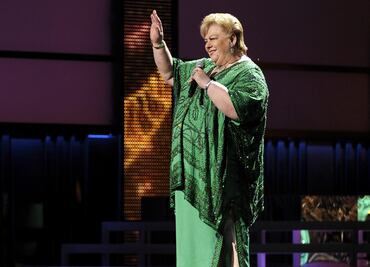 "Rata de dos patas": La historia y la dedicatoria detrás de uno de los mayores éxitos de Paquita la del Barrio