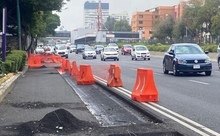 Obras de ciclovía en Calzada de Tlalpan generan caos por falta de señalización y espacio