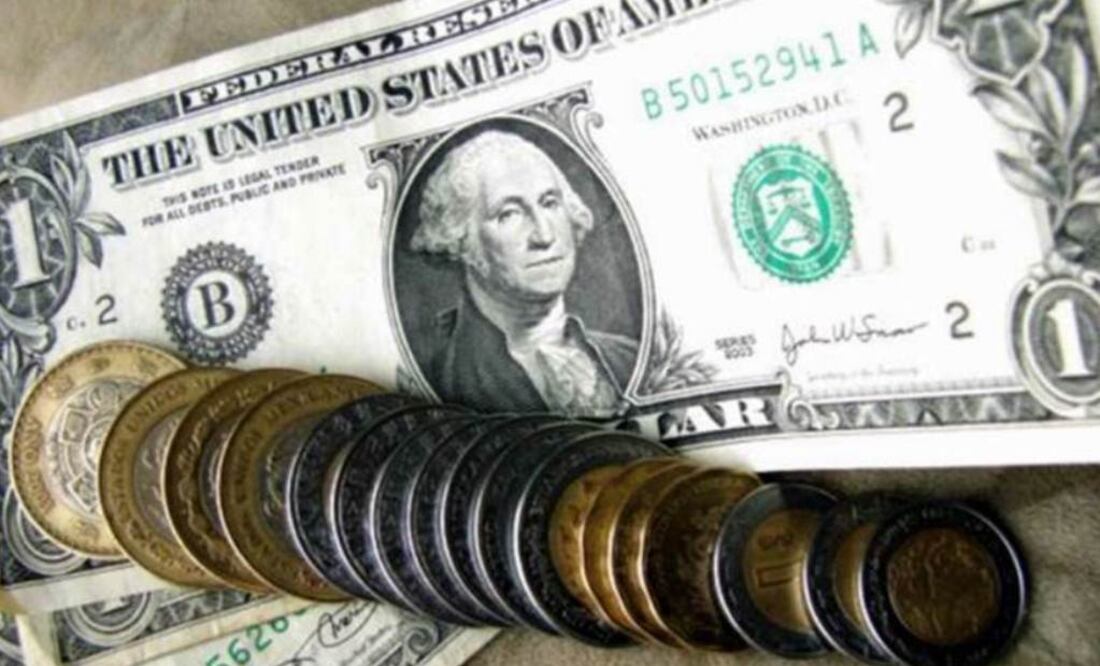 Hasta en $16.72 se vende el dólar en ventanillas