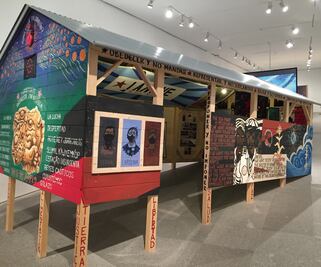 El arte político de AL llega a salas del MUAC