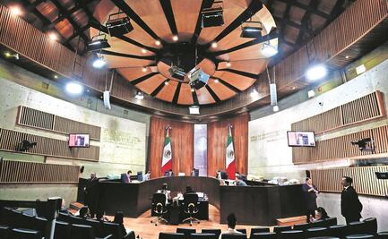 TEPJF perfila medidas cautelares a Morena y su líder