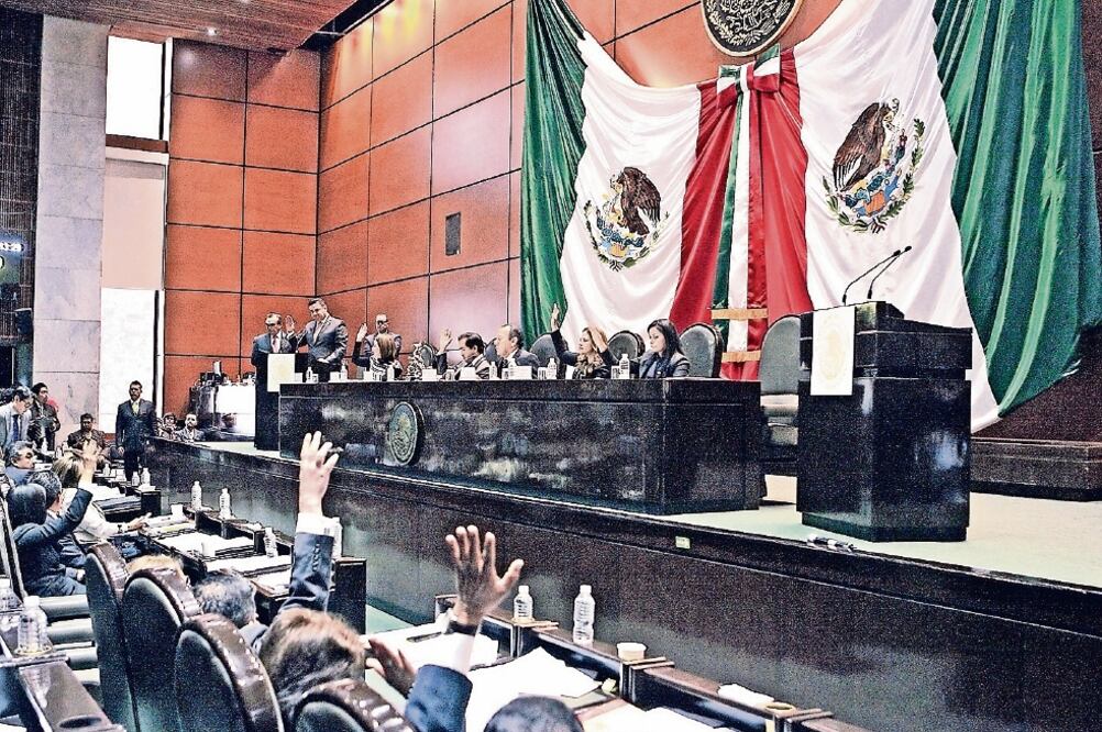 La Comisión Permanente convocó a los legisladores a presentar iniciativas en materia de ética pública en las campañas, en el marco de los derechos políticos (ARCHIVO EL UNIVERSAL)