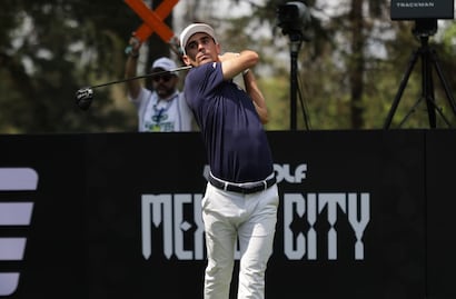 VIDEO: Joaquín Niemann sorprende con impactante hoyo en uno en LIV Golf México 