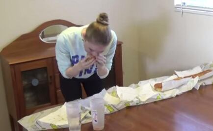 Ex Miss Mundo devora sándwich de 1.5 metros en 9 minutos