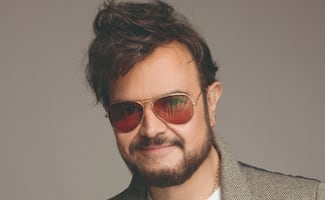 Aleks Syntek, dispuesto a someterse al detector de mentiras; se lanza contra Pati Chapoy y alista un reggaetón