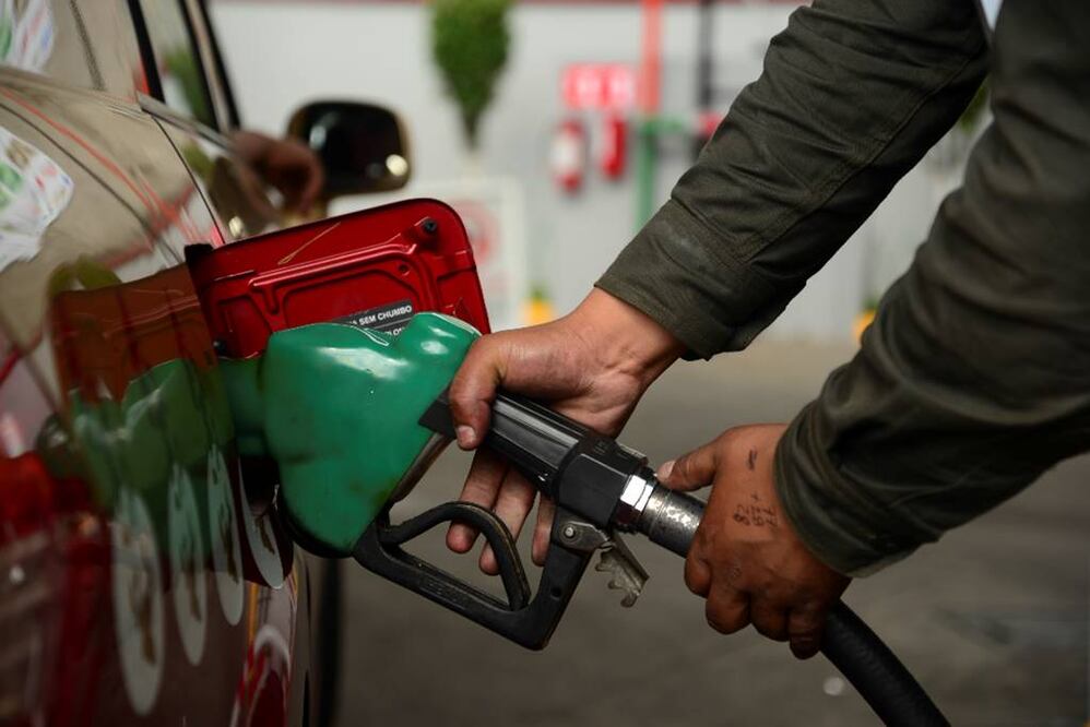 En enero es probable que baje la gasolina por el efecto estacional, ya que en Estados Unidos con el invierno cae la demanda de combustibles (ARCHIVO. EL UNIVERSAL)