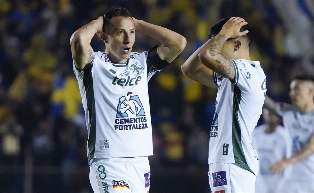 Andrés Guardado se lamenta tras una acción en un partido de La Fiera en la Liga MX - FOTO: Imago7
