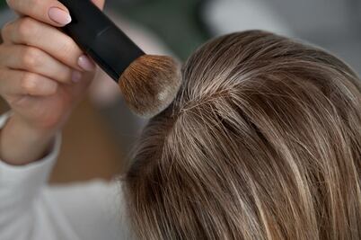 Cuáles son los mejores productos para cubrir las canas al instante