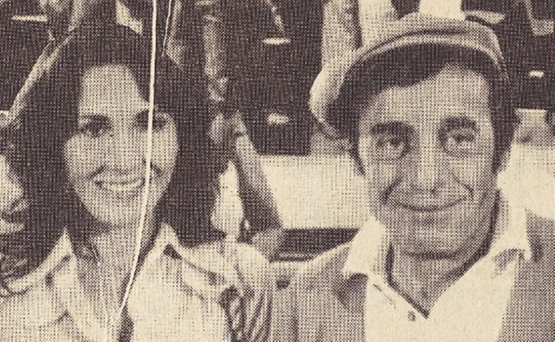 Florinda Meza ha declarado en varias ocasiones que Chespirito la cortejó durante cinco años, hasta que le dio el "sí", pues ella no quería ser "una más", sino la única mujer de Roberto Gómez Bolaños.