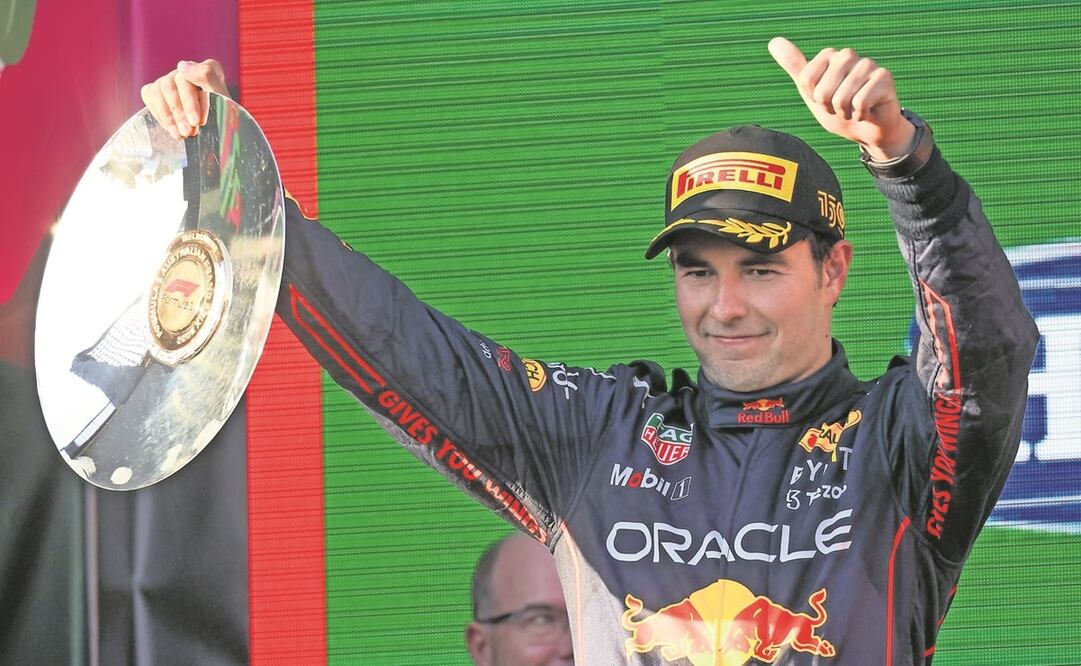 Checo Pérez terminó en tercer puesto del campeonato de pilotos / FOTO: AP