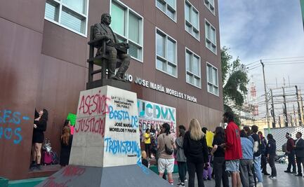 Trabajadoras sexuales trans vandalizan Poder Judicial de la CDMX; exigen justicia por intento de feminicidio