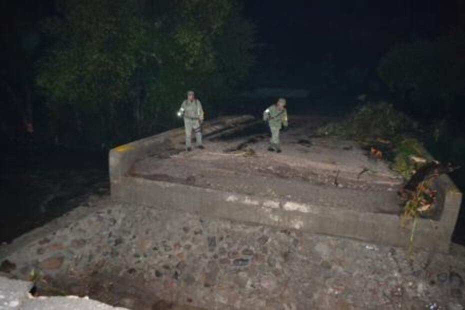 Lluvias dañan puentes y casas de Tepeji del Río, Hidalgo