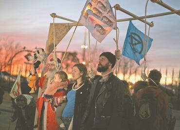 Cumbre climática se alarga por negociación