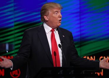 Presume Trump durante debate apoyo de Carson