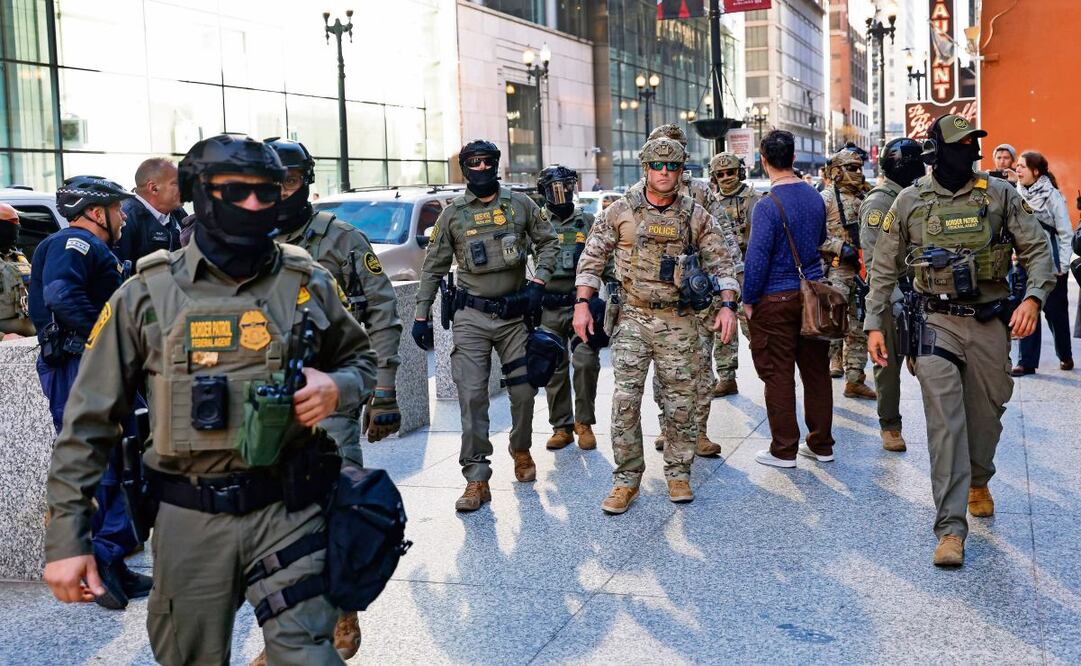 Agentes de la Patrulla Fronteriza en Chicago. Foto: Kamil Kraczynski / AFP/ Archivo